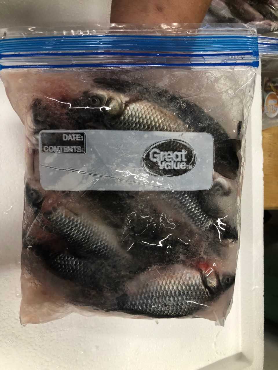 LARGE BLACK SALTY -FROZEN FOOD